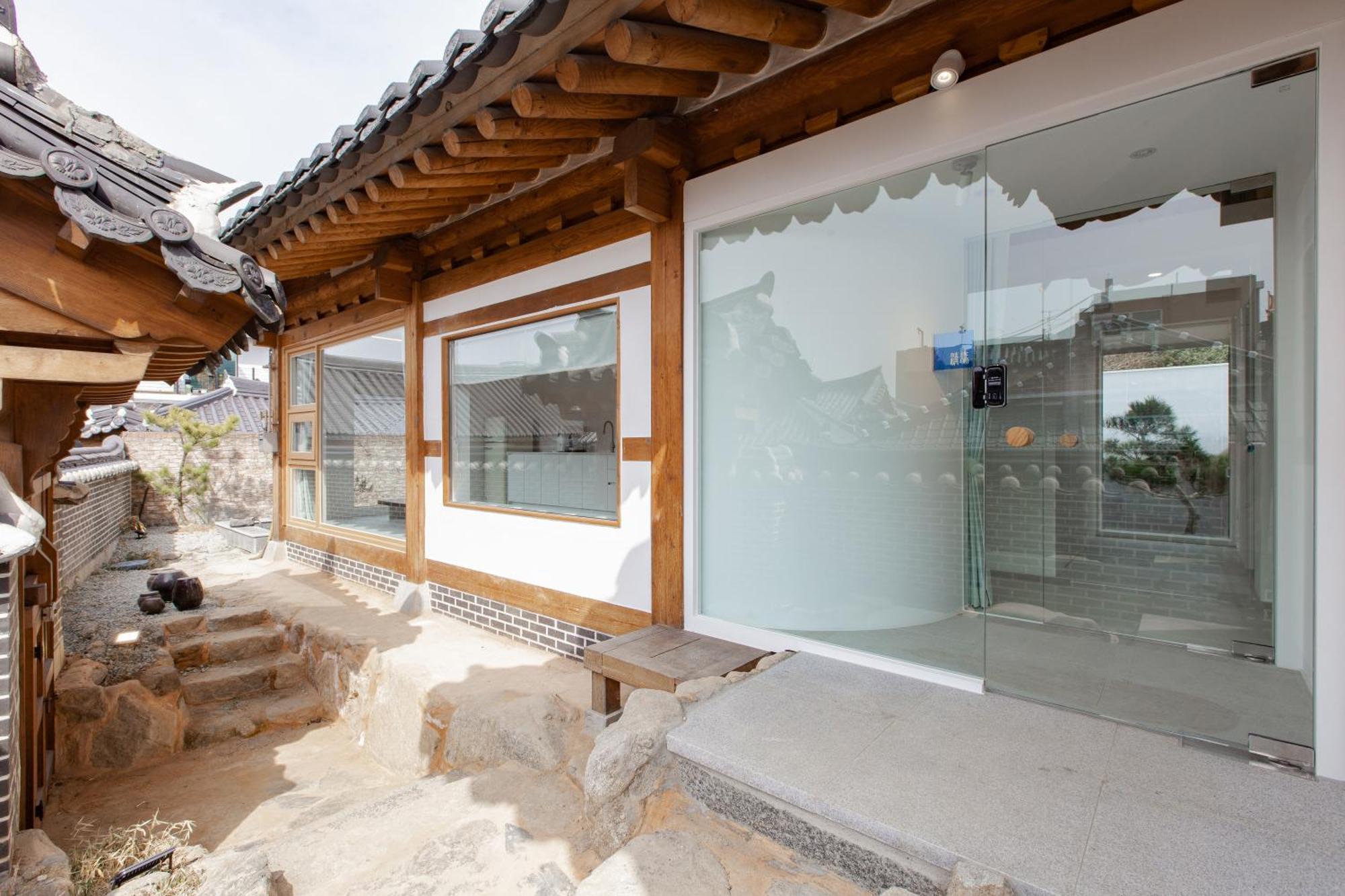 Cheong-Yeon, The Korean Traditional House Hanok In Jeonju Hanok Village 외부 사진