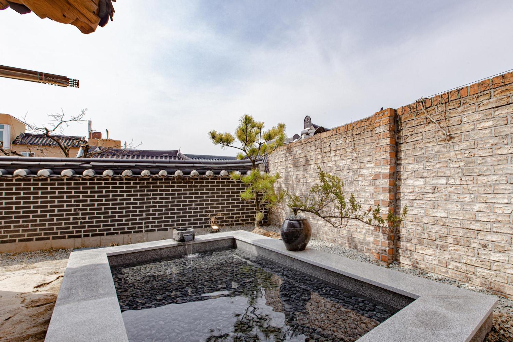 Cheong-Yeon, The Korean Traditional House Hanok In Jeonju Hanok Village 외부 사진